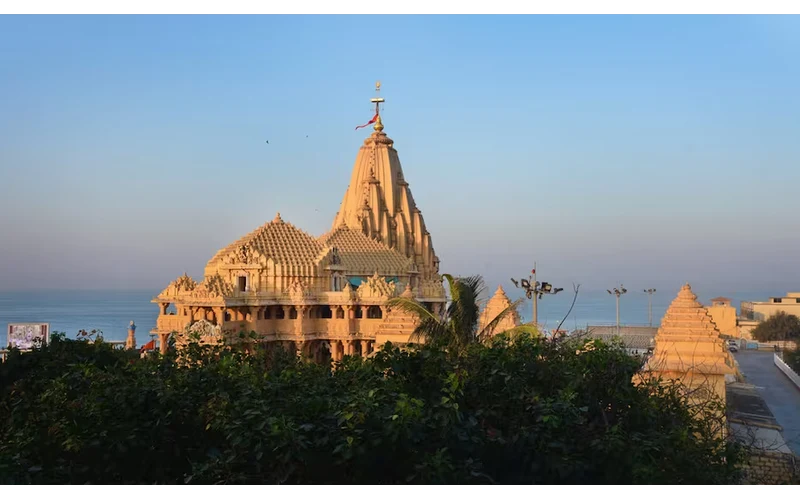 Dwarka – Somnath Premium Pilgrimage Tour – image 2