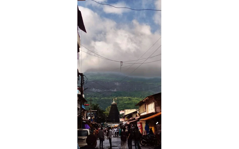 Shirdi Nashik Pilgrimage Tour – image 5