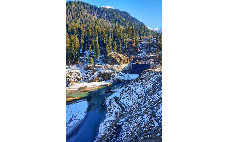 Kasol Weekend Group Escape – image 3